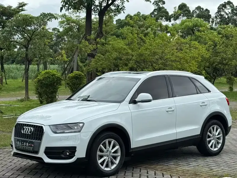 Audi Q3, 2015
