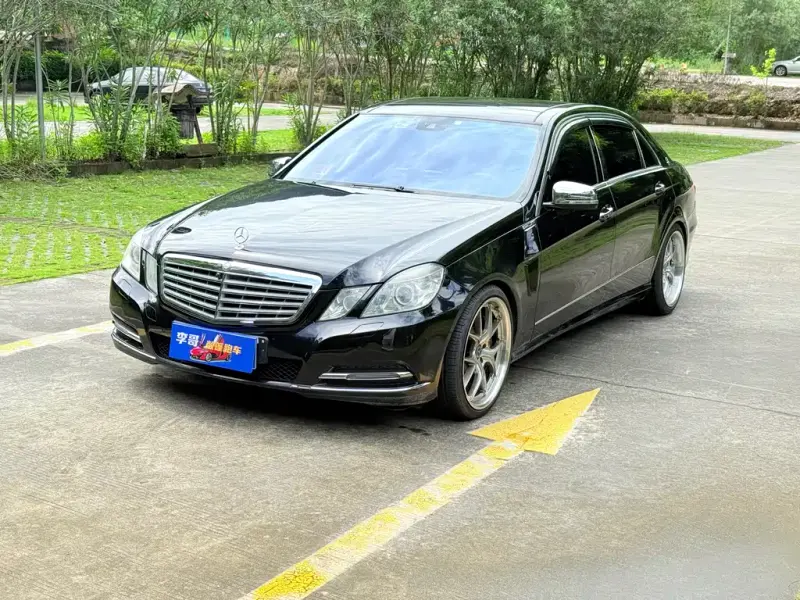 Mercedes-Benz E-Class, 2011