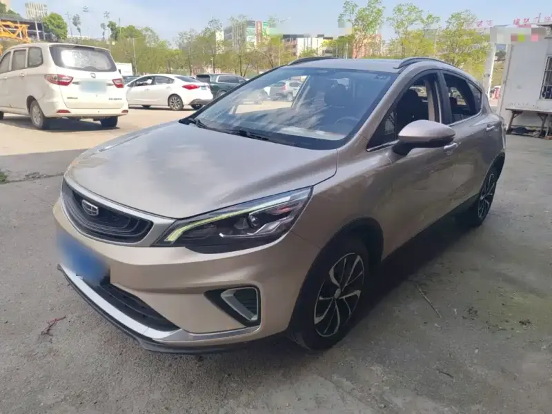 Geely Emgrand GS, 2021