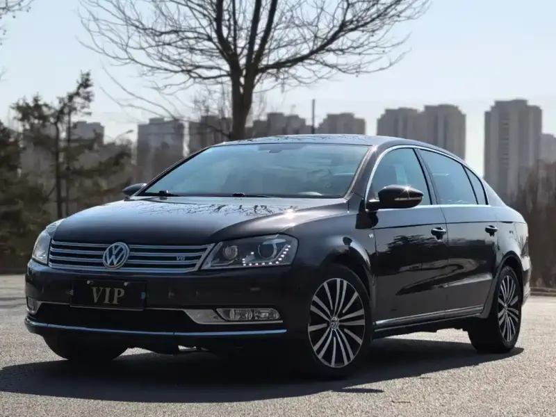 Volkswagen Magotan, 2012