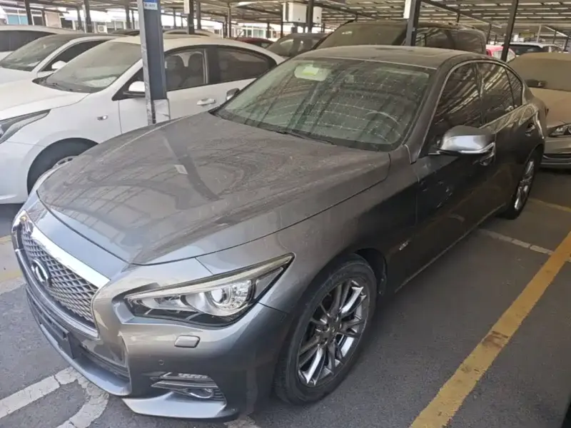 Infiniti Q50L, 2017
