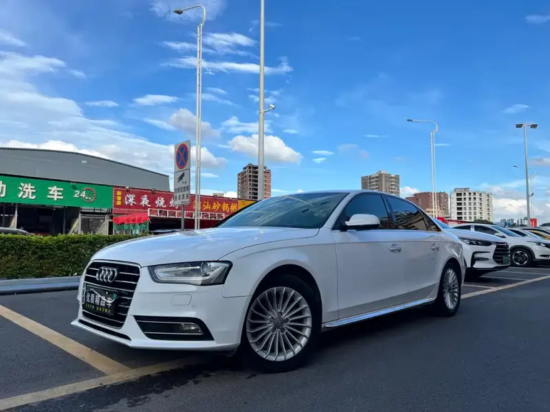 Audi A4L, 2016