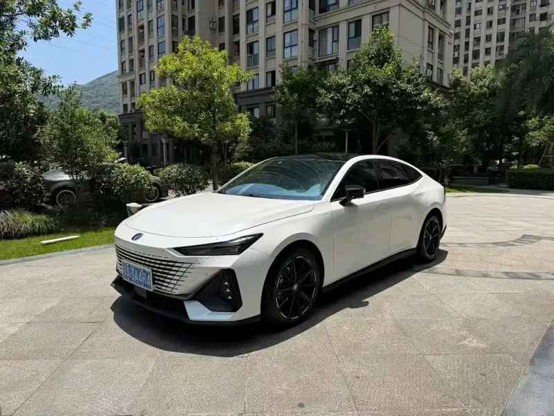 Changan UNI-V, 2023