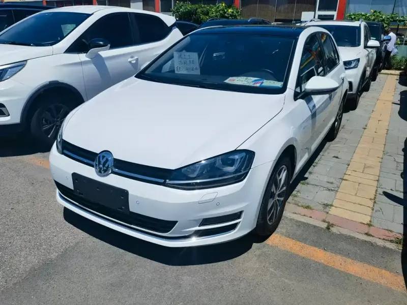 Volkswagen Golf, 2014