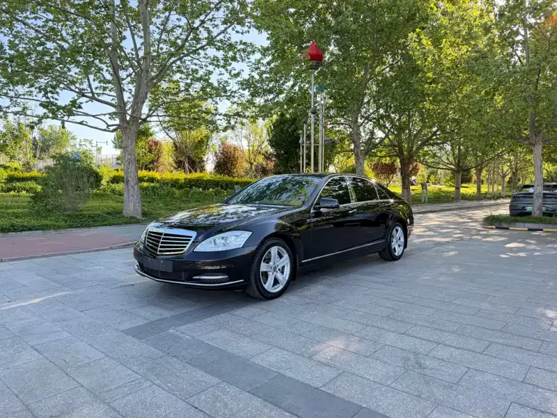Mercedes-Benz S-Class, 2010