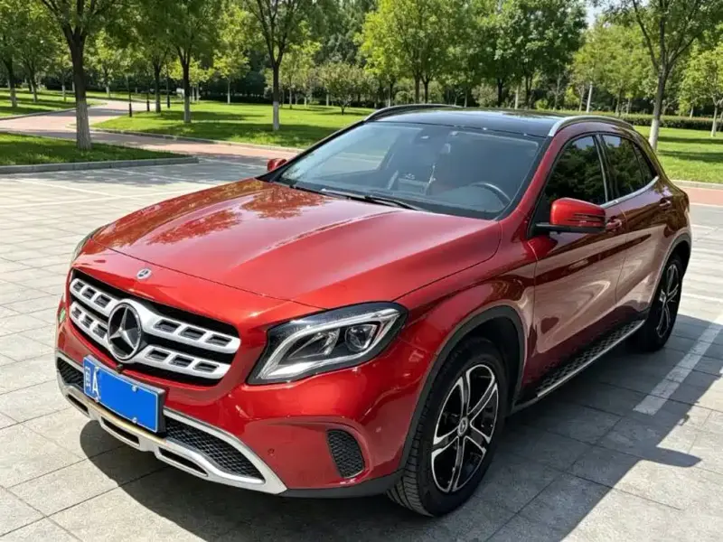 Mercedes-Benz GLA, 2018