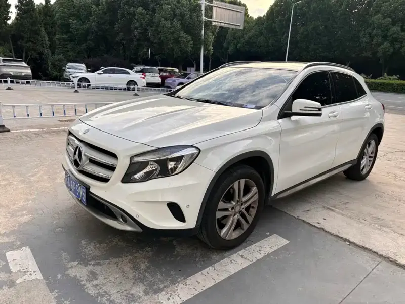 Mercedes-Benz GLA, 2017