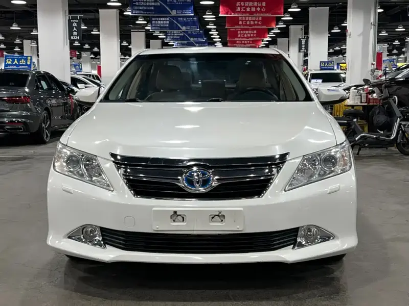 Toyota Camry, 2014