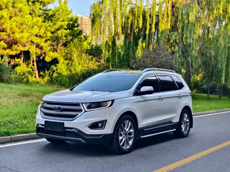 Ford Edge, 2015