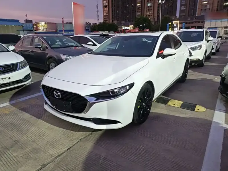 Mazda 3 Axela, 2021