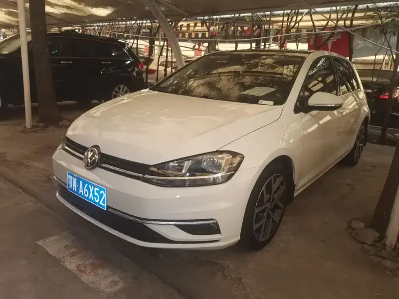 Volkswagen Golf, 2020