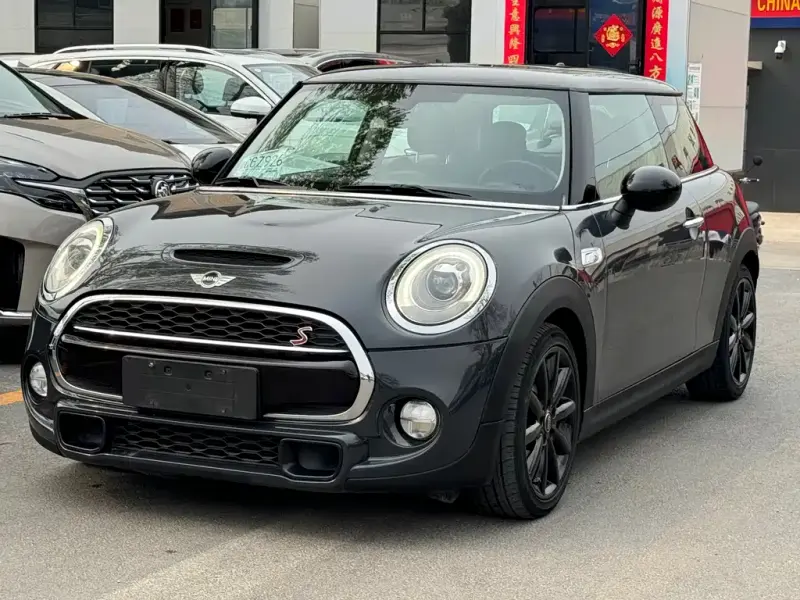 MINI Mini, 2015