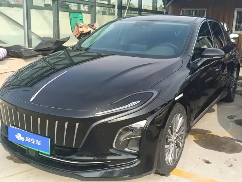 Hongqi E-QM5, 2023