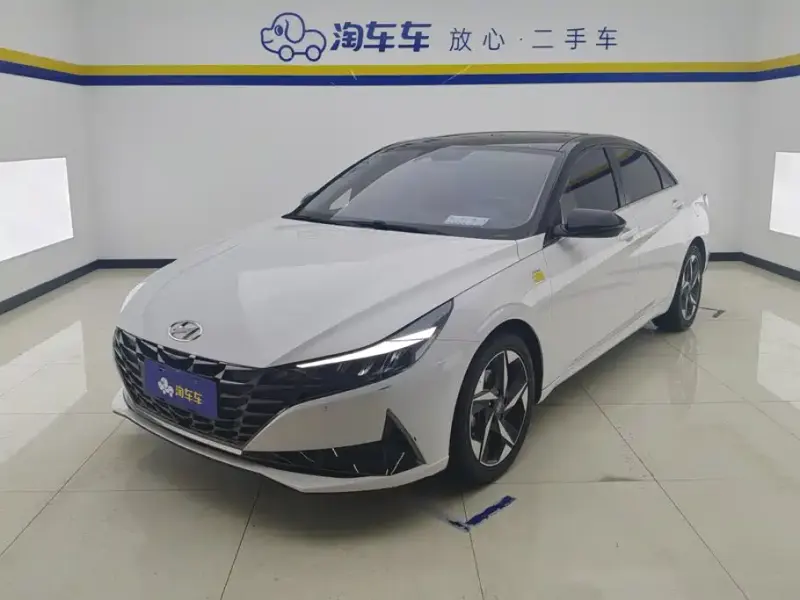 Hyundai Elantra, 2021