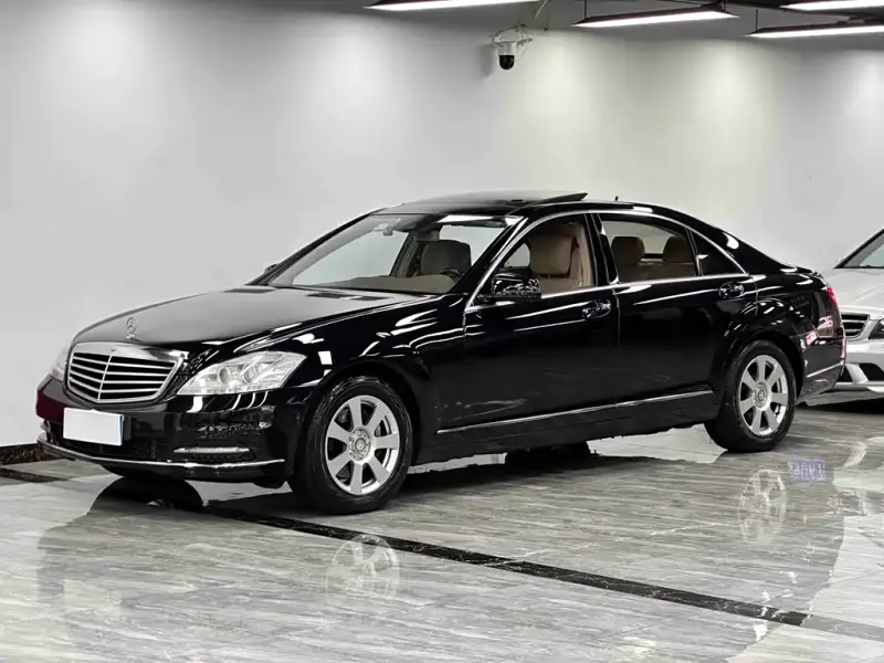 Mercedes-Benz S-Class, 2011