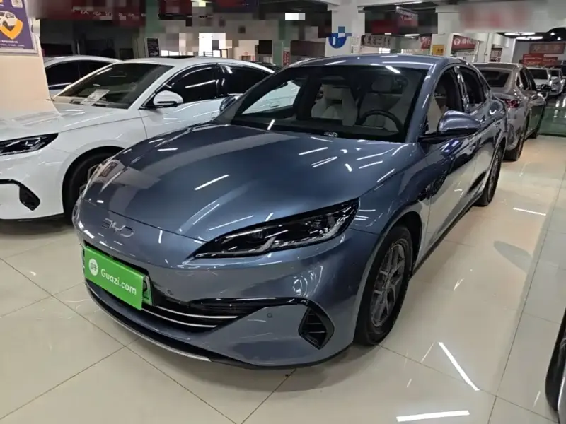 BYD 06, 2025