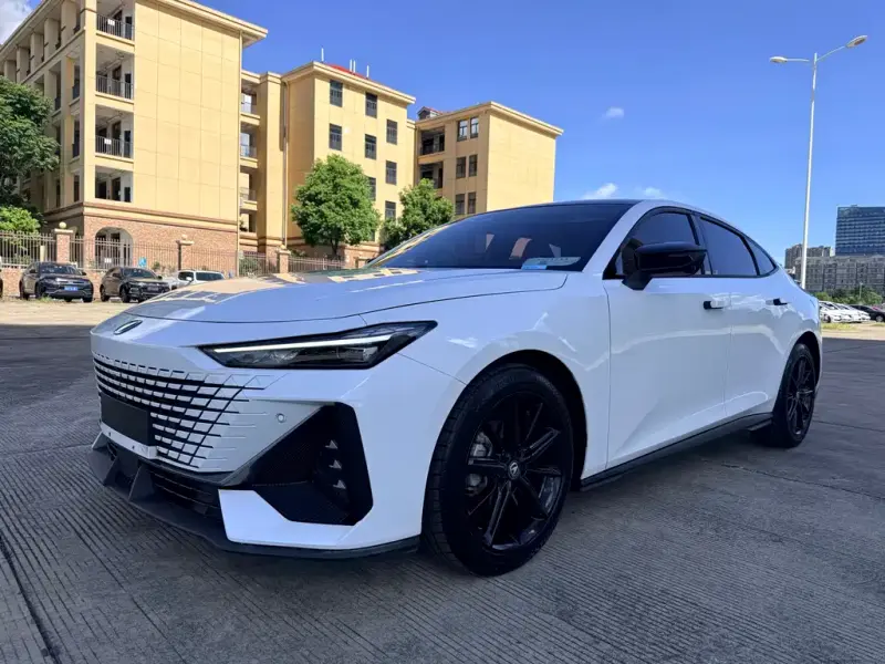 Changan UNI-V, 2023