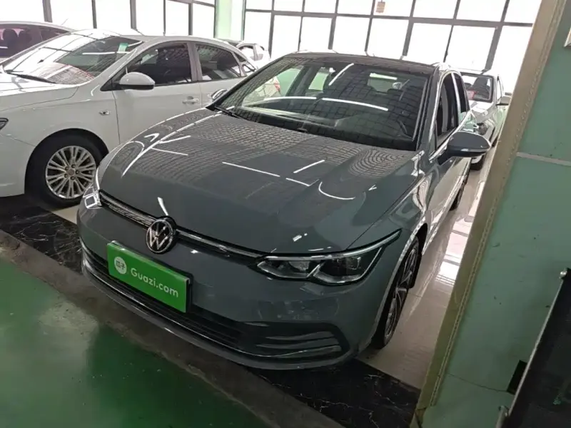 Volkswagen Golf, 2021