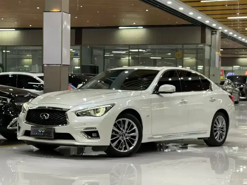 Infiniti Q50L, 2018