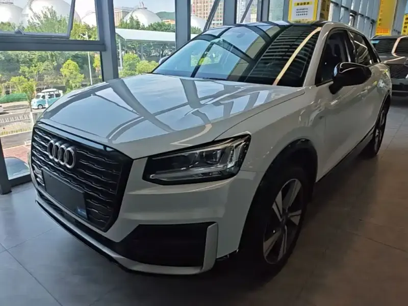 Audi Q2L, 2020