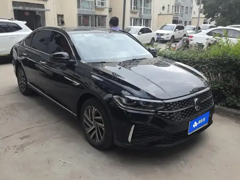 Volkswagen Lavida, 2025
