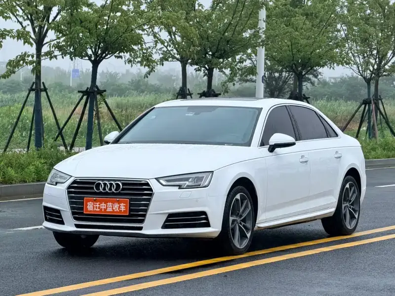 Audi A4L, 2018