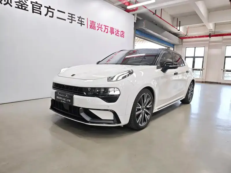 Lynk & Co 02 Hatchback, 2023