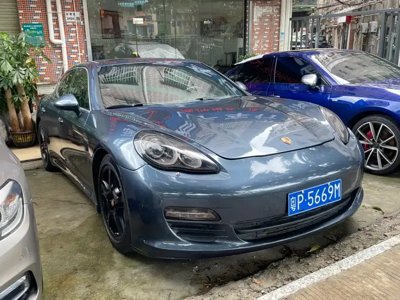 Porsche Panamera, 2009
