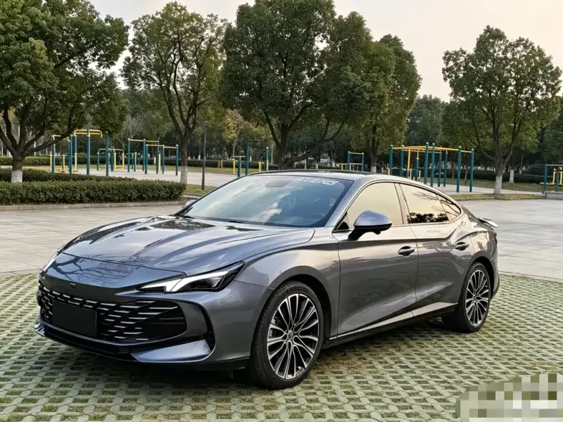 MG MG7, 2023