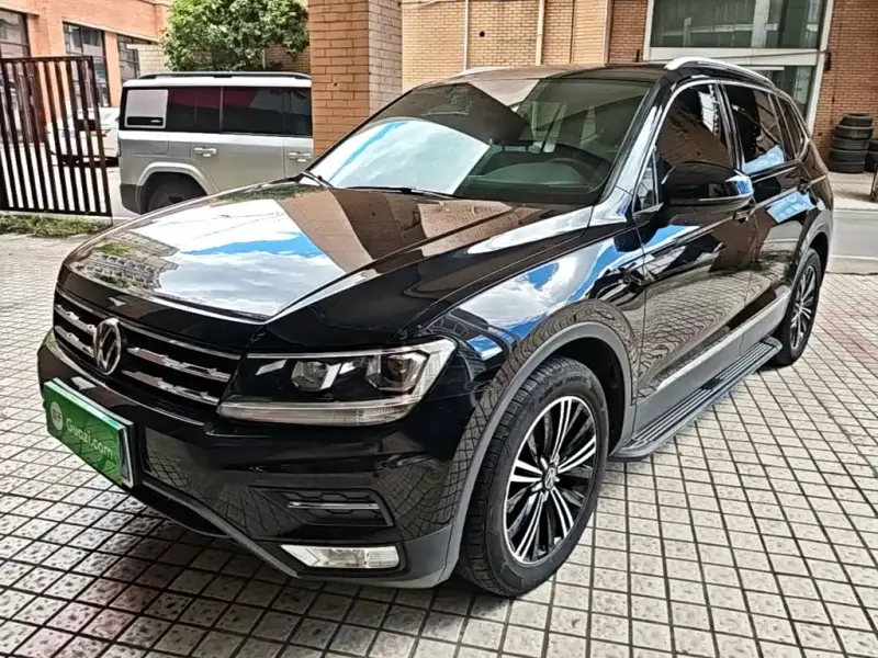 Volkswagen Tiguan L, 2021