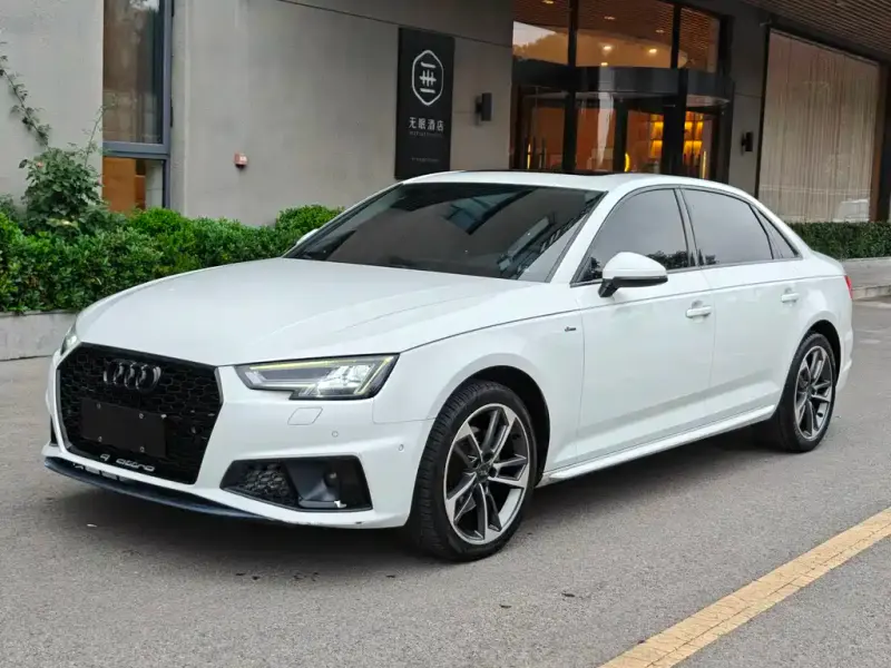 Audi A4L, 2019