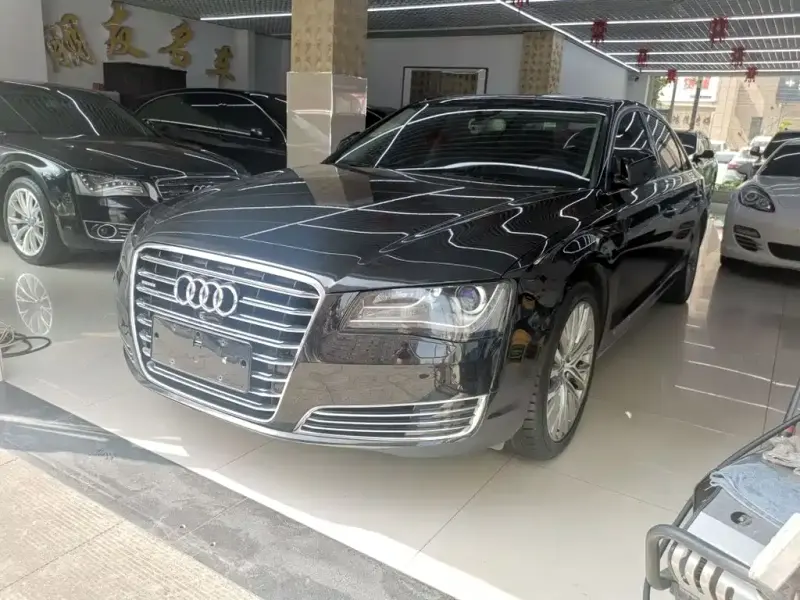 Audi A8, 2013