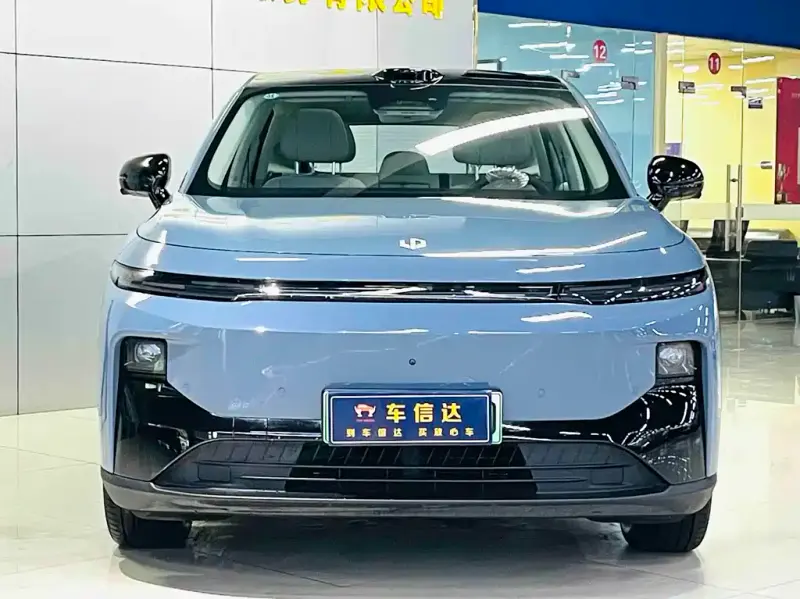 Leapmotor B10, 2025