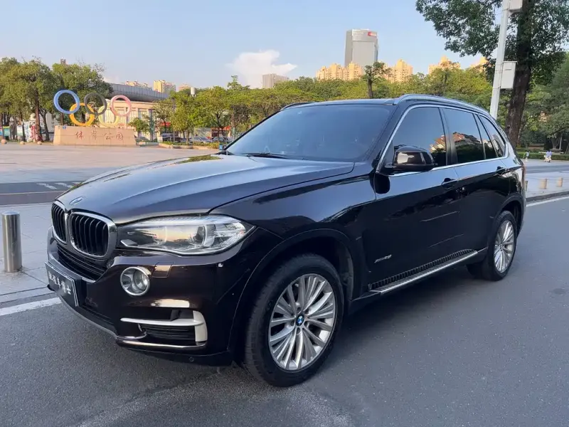 BMW X5 (Import), 2016