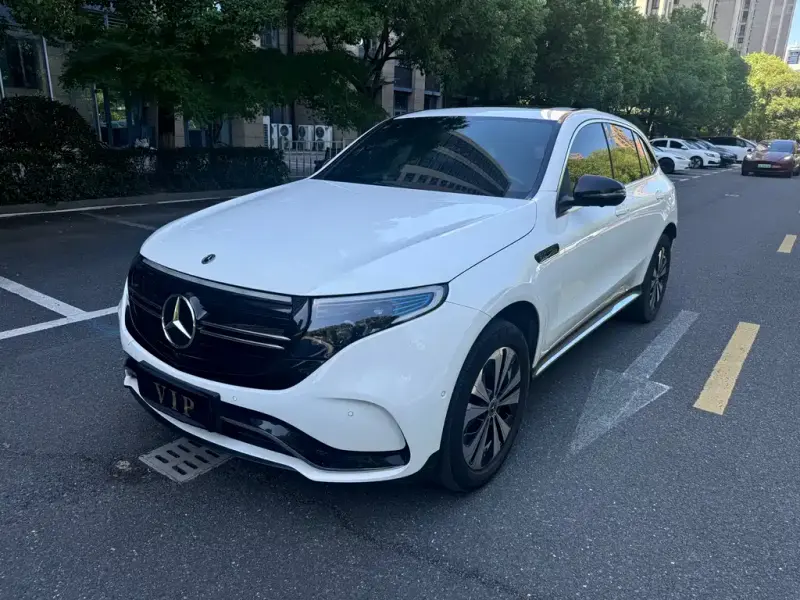 Mercedes-Benz EQC, 2022