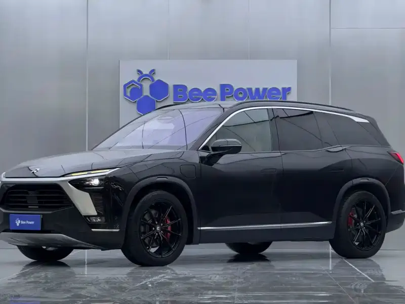 NIO ES8, 2021