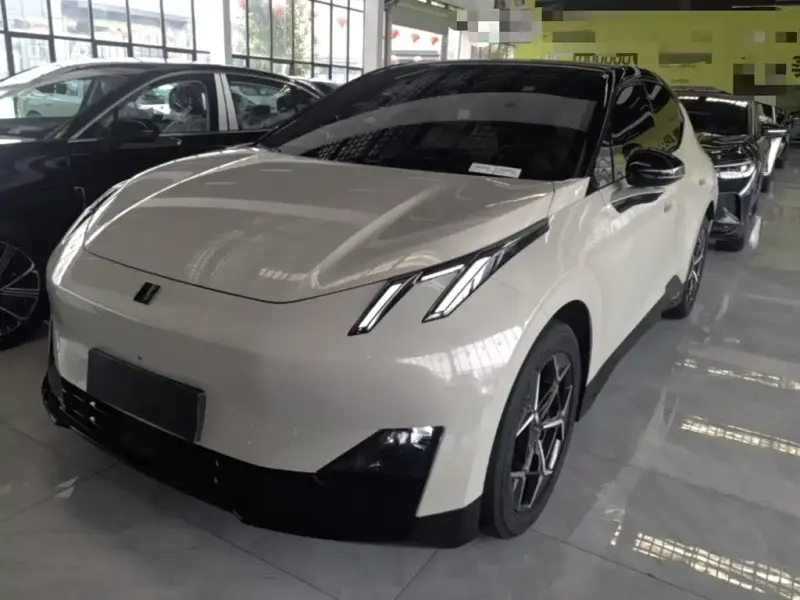 Lynk & Co Z20, 2025