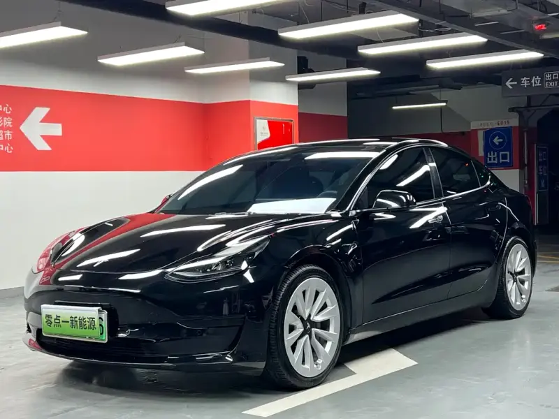 Tesla Model 3, 2021