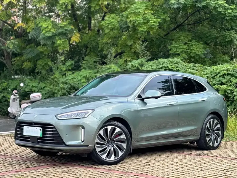 AITO M5, 2023