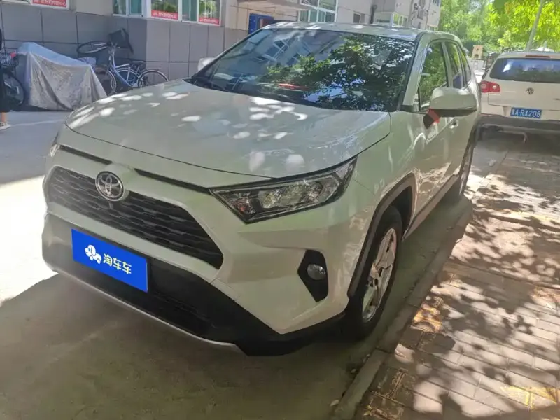 Toyota RAV4, 2022