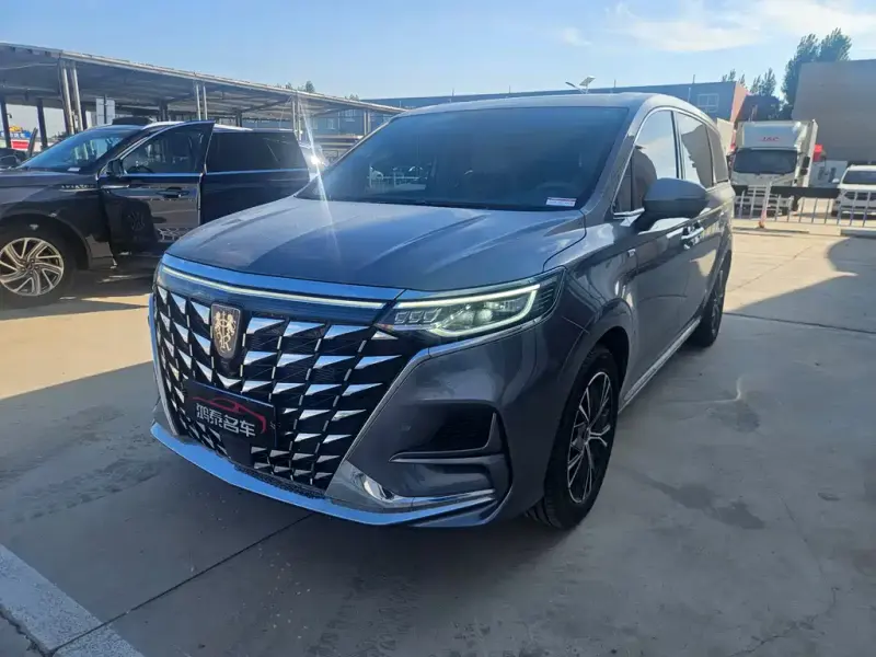 Roewe iMAX8, 2024