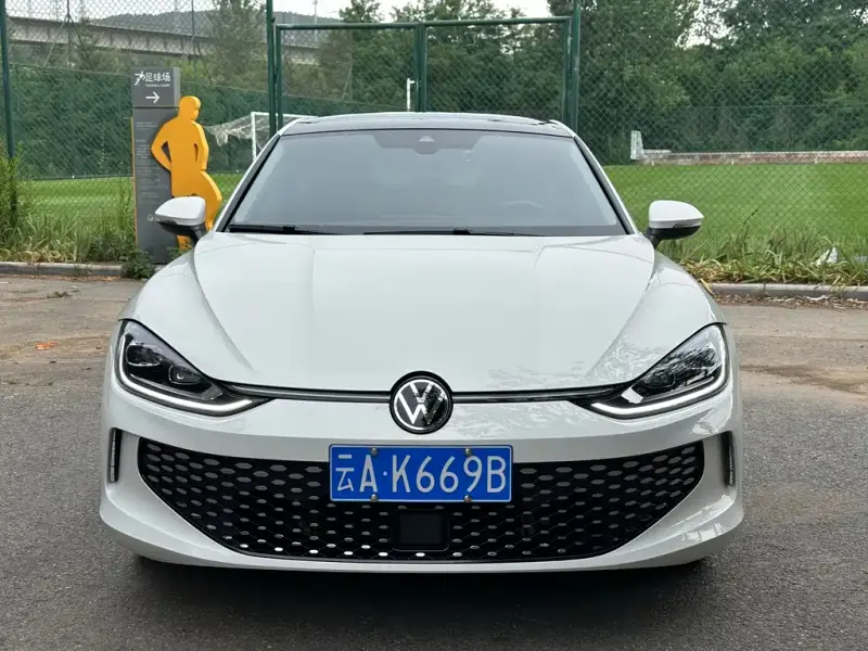 Volkswagen Lamando, 2023