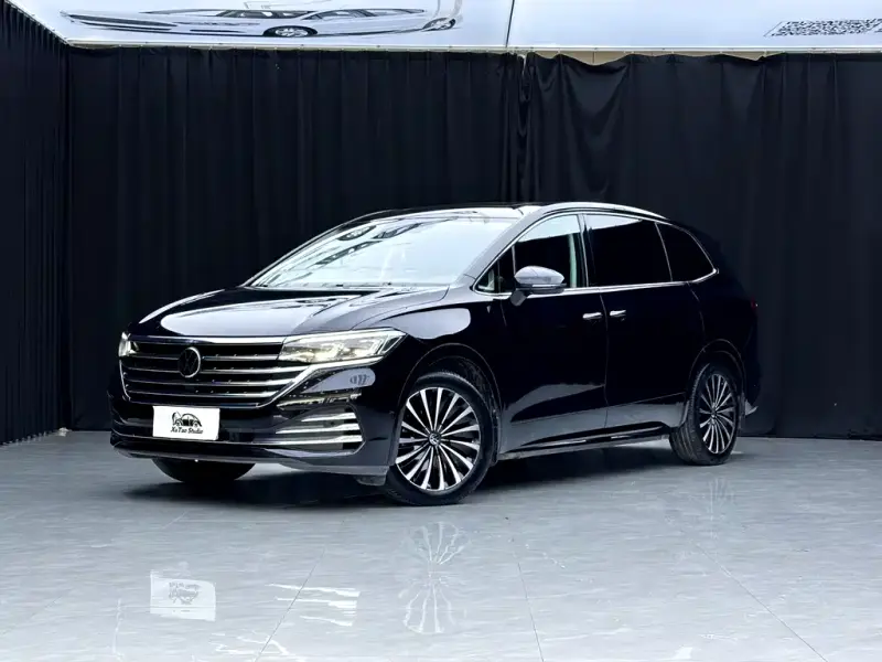 Volkswagen Viloran, 2020