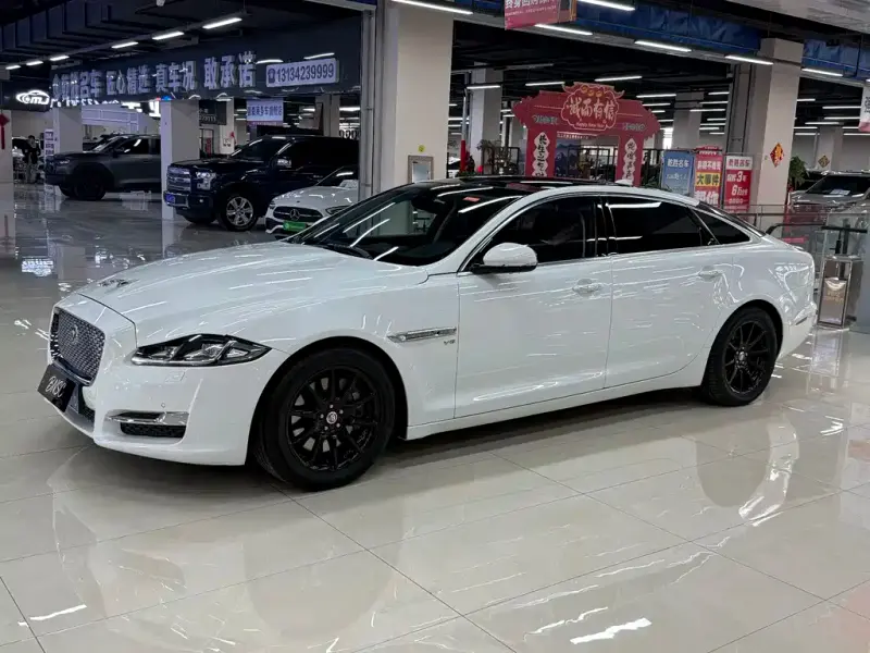 Jaguar XJ, 2018