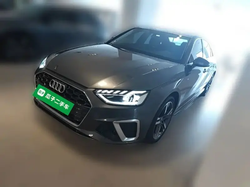 Audi A4L, 2021