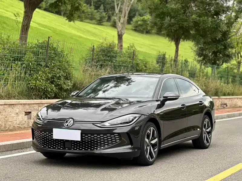 Volkswagen Lamando, 2023