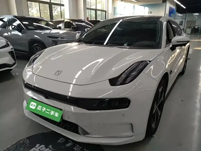 Zeekr 001, 2022