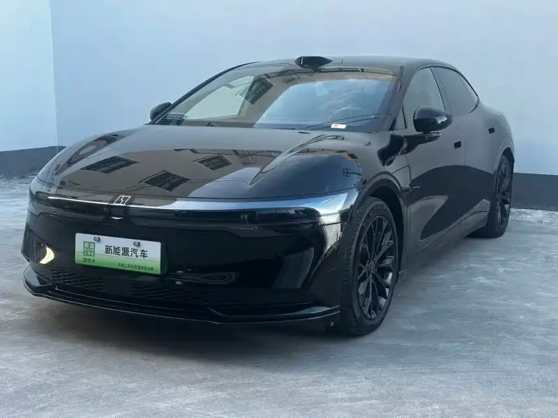 Zeekr 007, 2024
