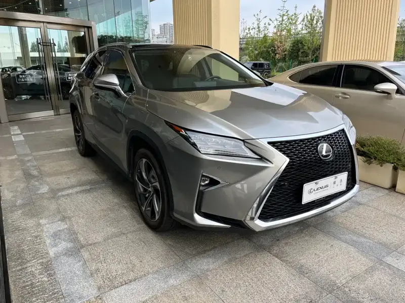 Lexus RX, 2017