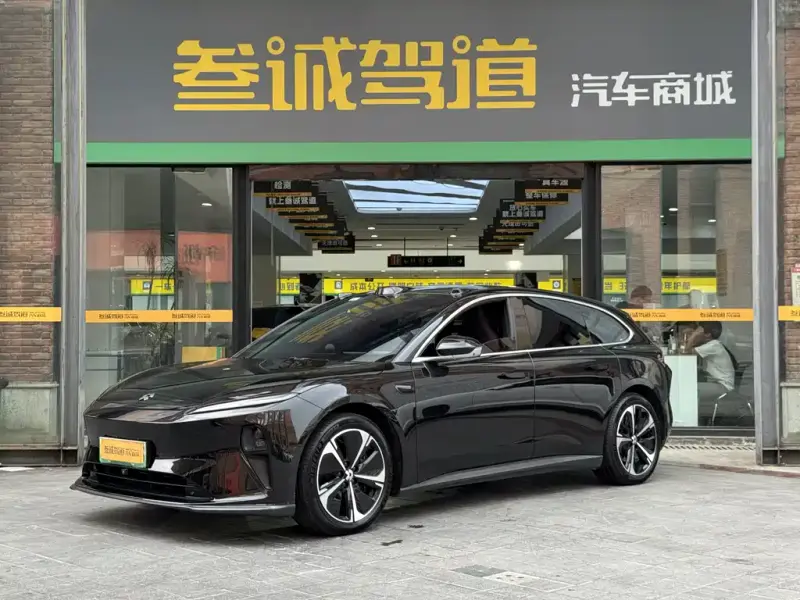 NIO ET5T, 2025